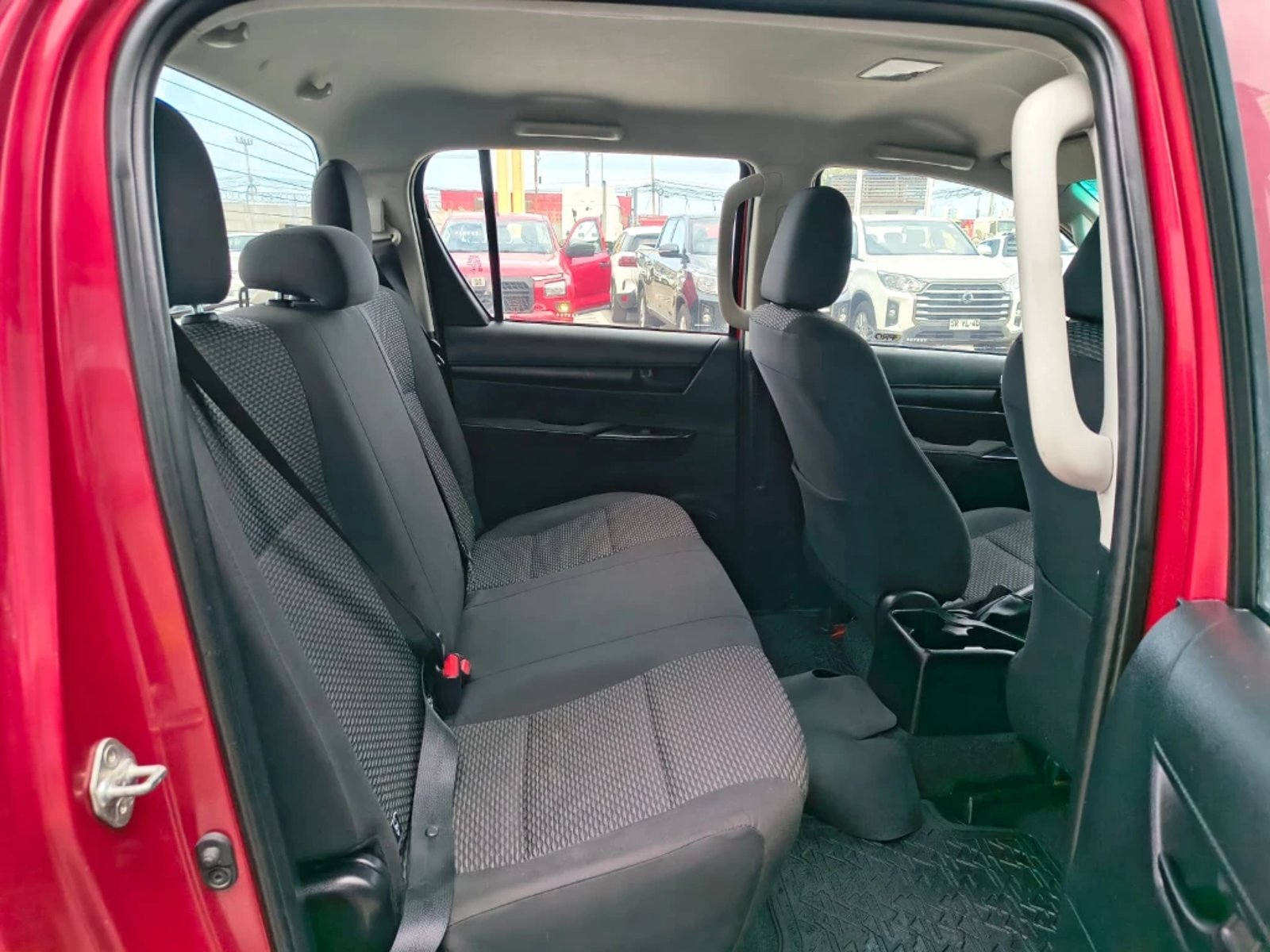 Toyota Hilux 2024 - Imagen 17 de 20