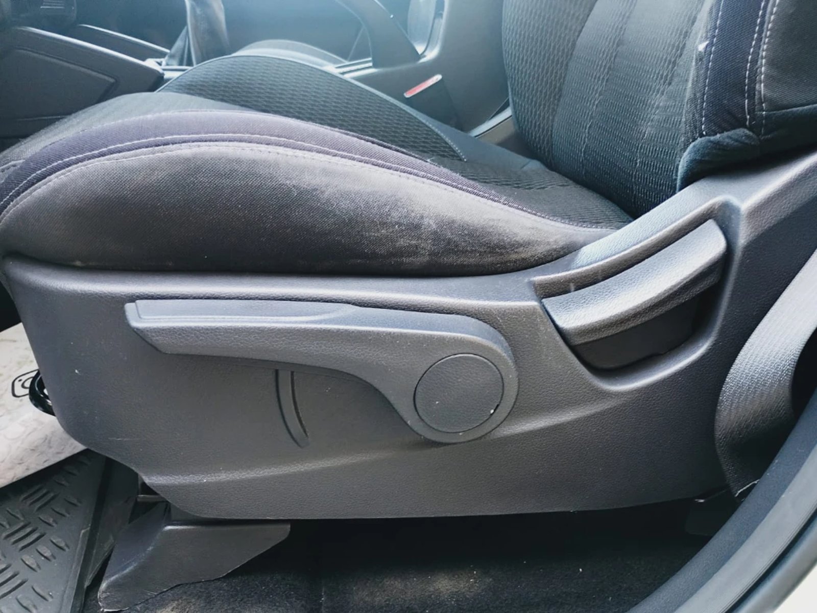 SSANGYONG GRAND MUSSO 2023 - Imagen 15 de 20
