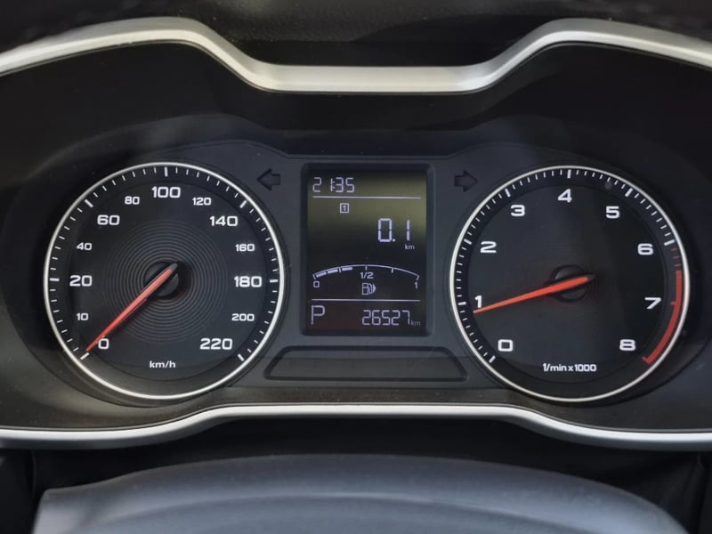 MG Zs 2023 - Imagen 15 de 20