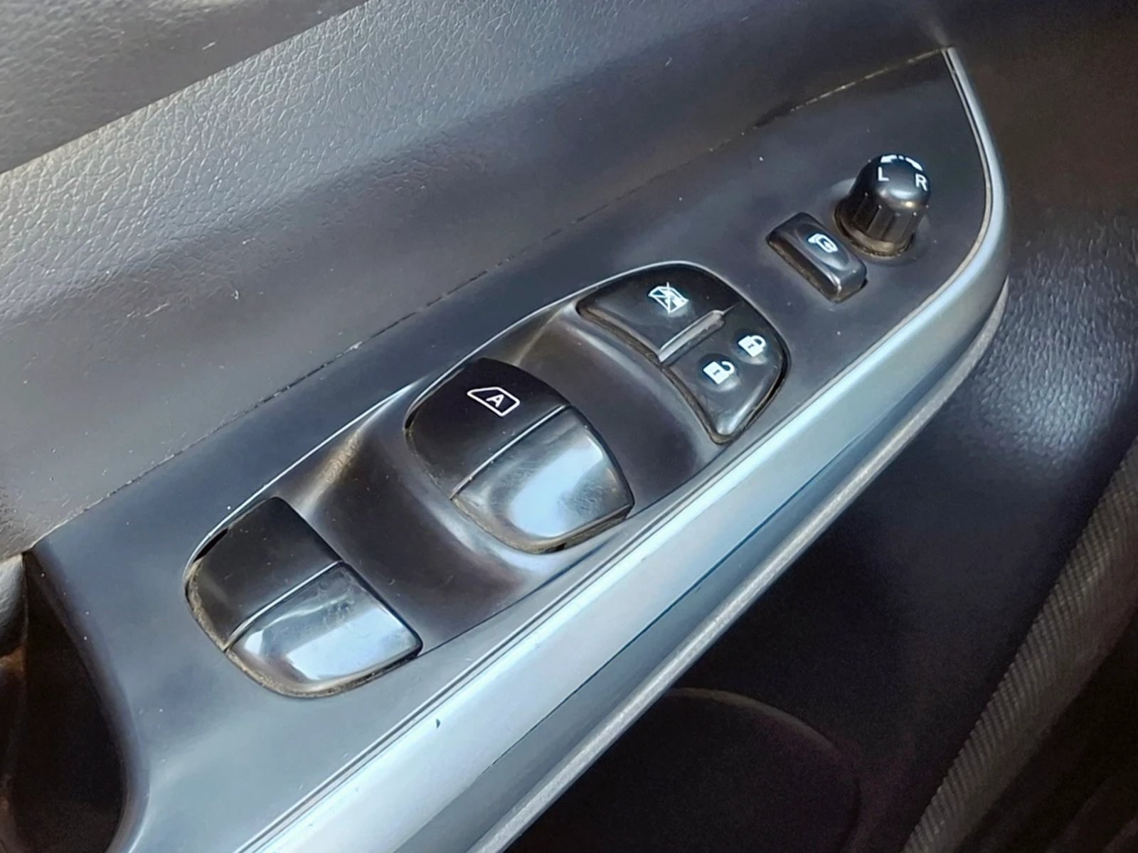 Nissan Navara 2023 - Imagen 13 de 20