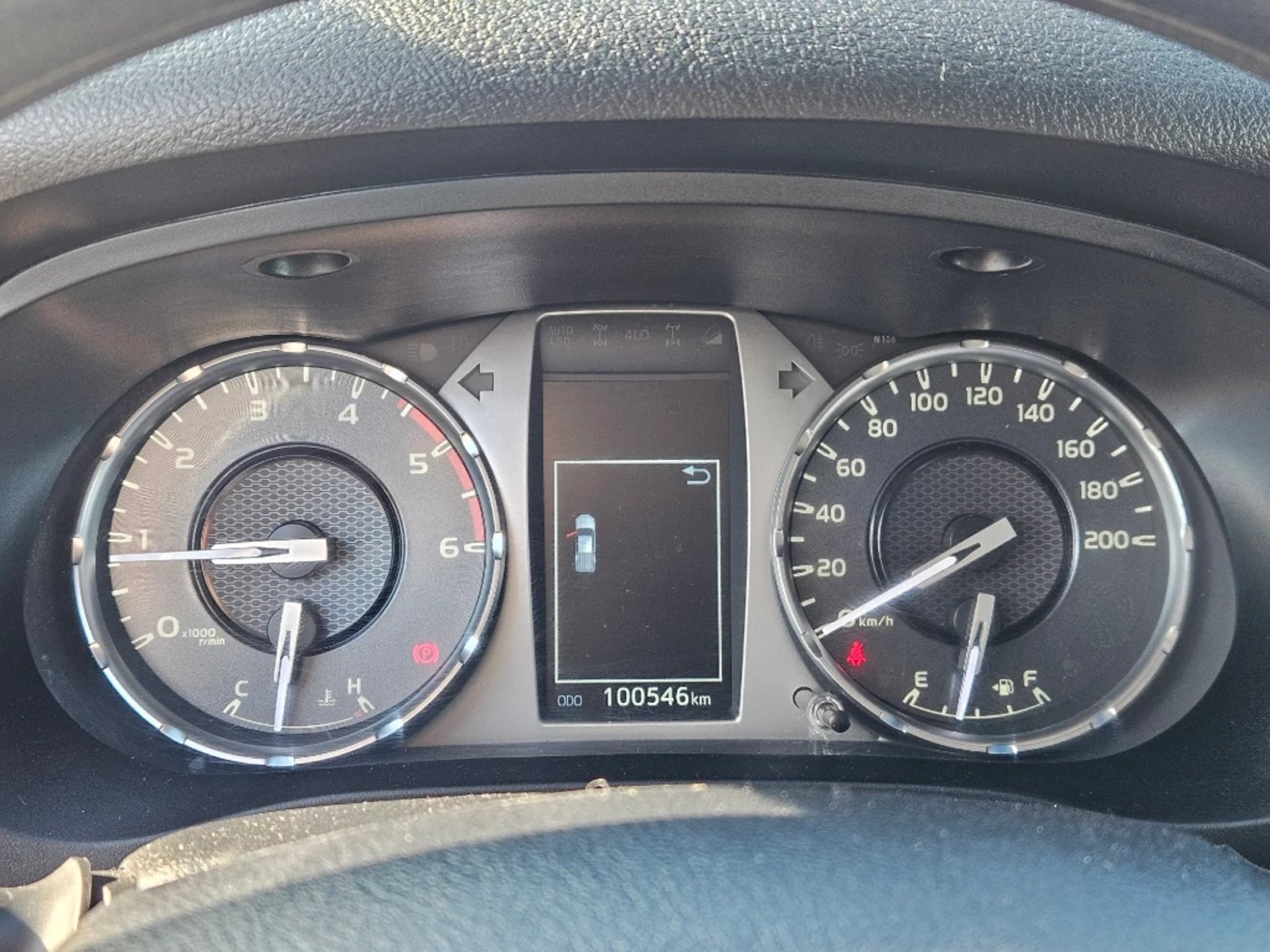 Toyota Hilux 2023 - Imagen 16 de 20