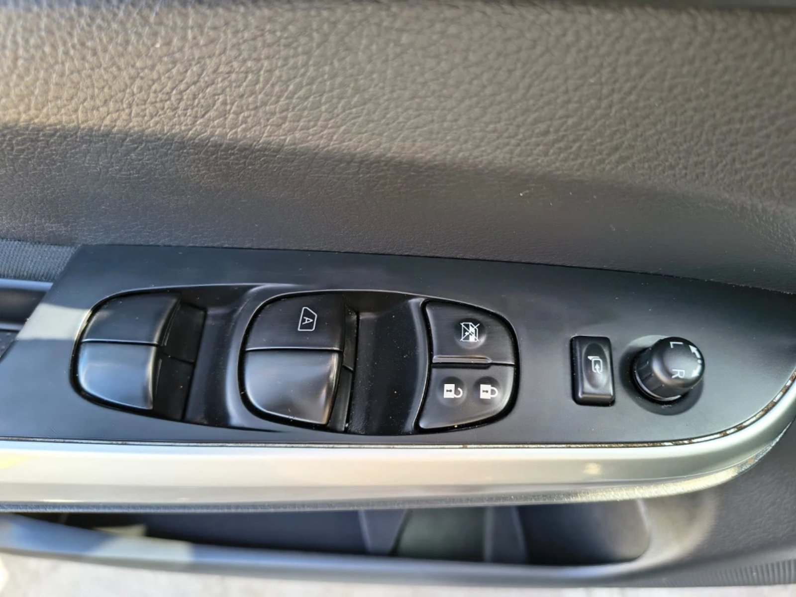Nissan Navara 2023 - Imagen 17 de 20