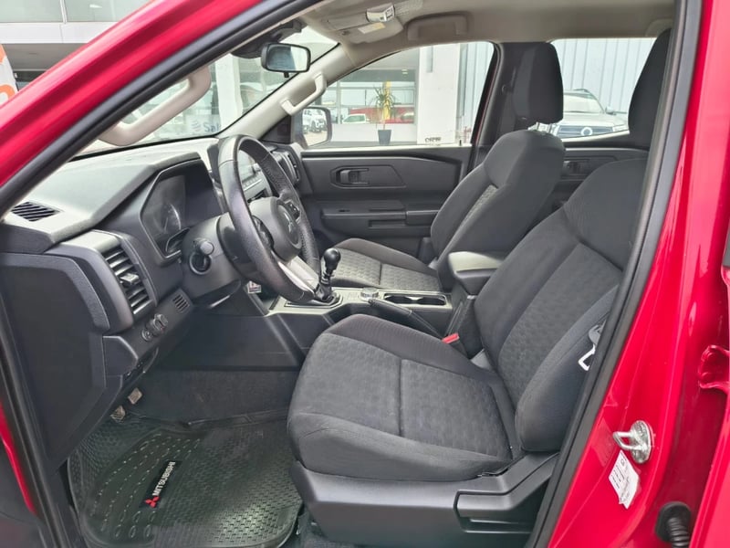 Mitsubishi L200 2024 - Imagen 14 de 20