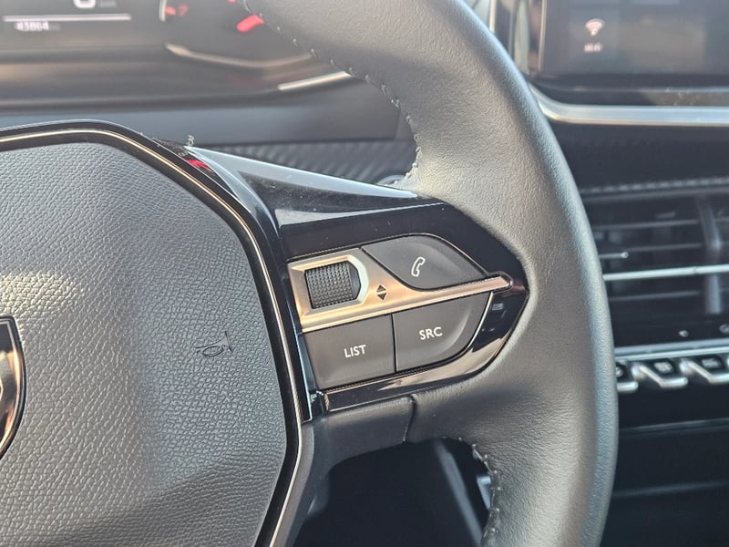 Peugeot 2008 2024 - Imagen 17 de 20