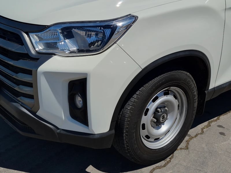 SsangYong Grand musso 2023 - Imagen 12 de 20