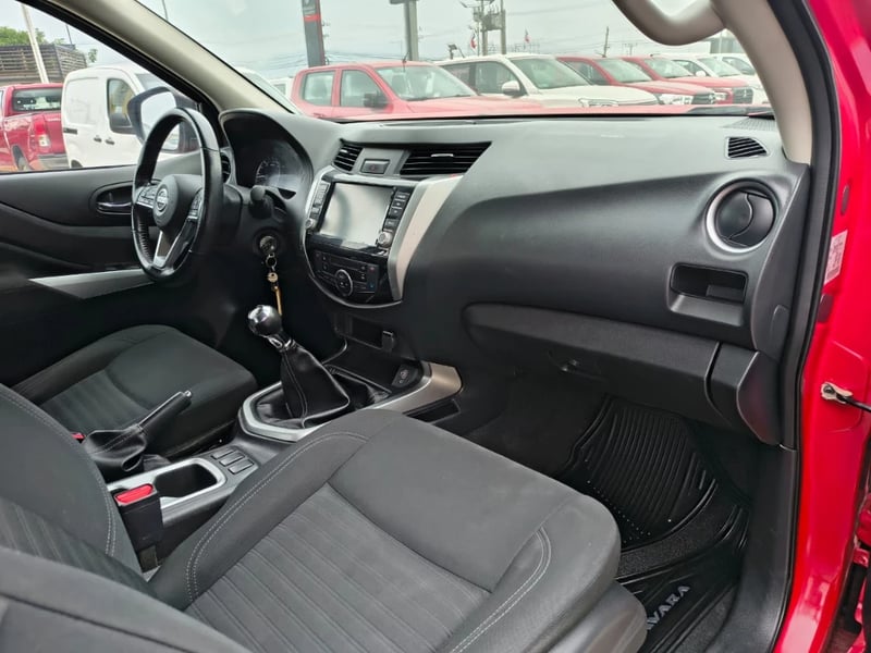 Nissan Navara 2023 - Imagen 15 de 20