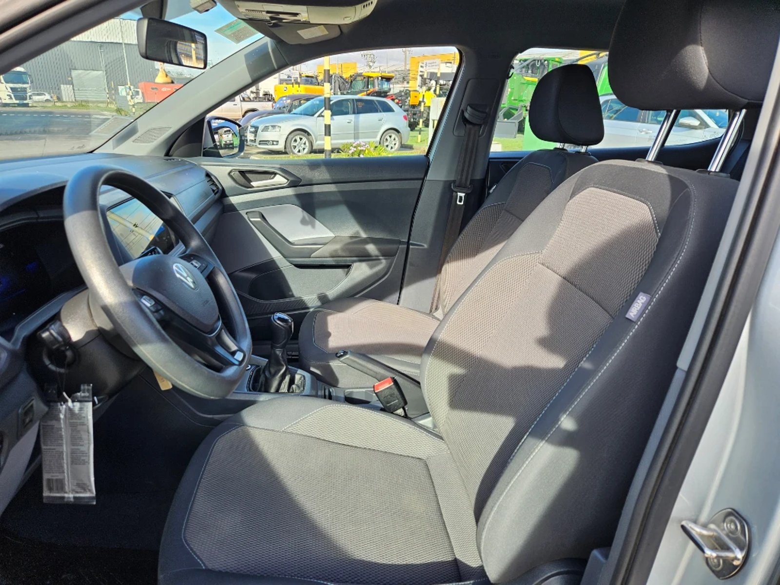 Volkswagen T-cross 2023 - Imagen 18 de 20