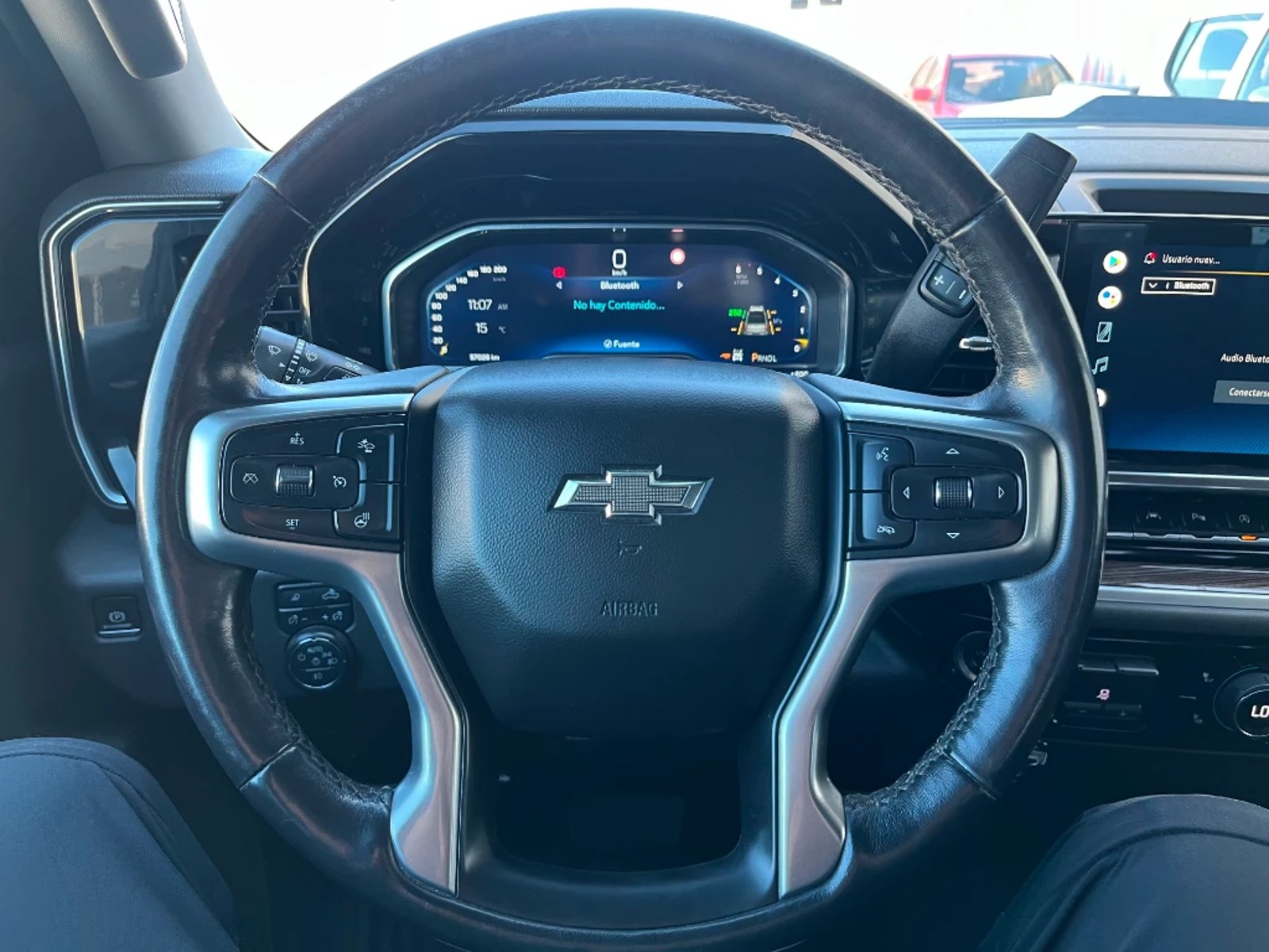 Chevrolet Silverado 2023 - Imagen 11 de 20