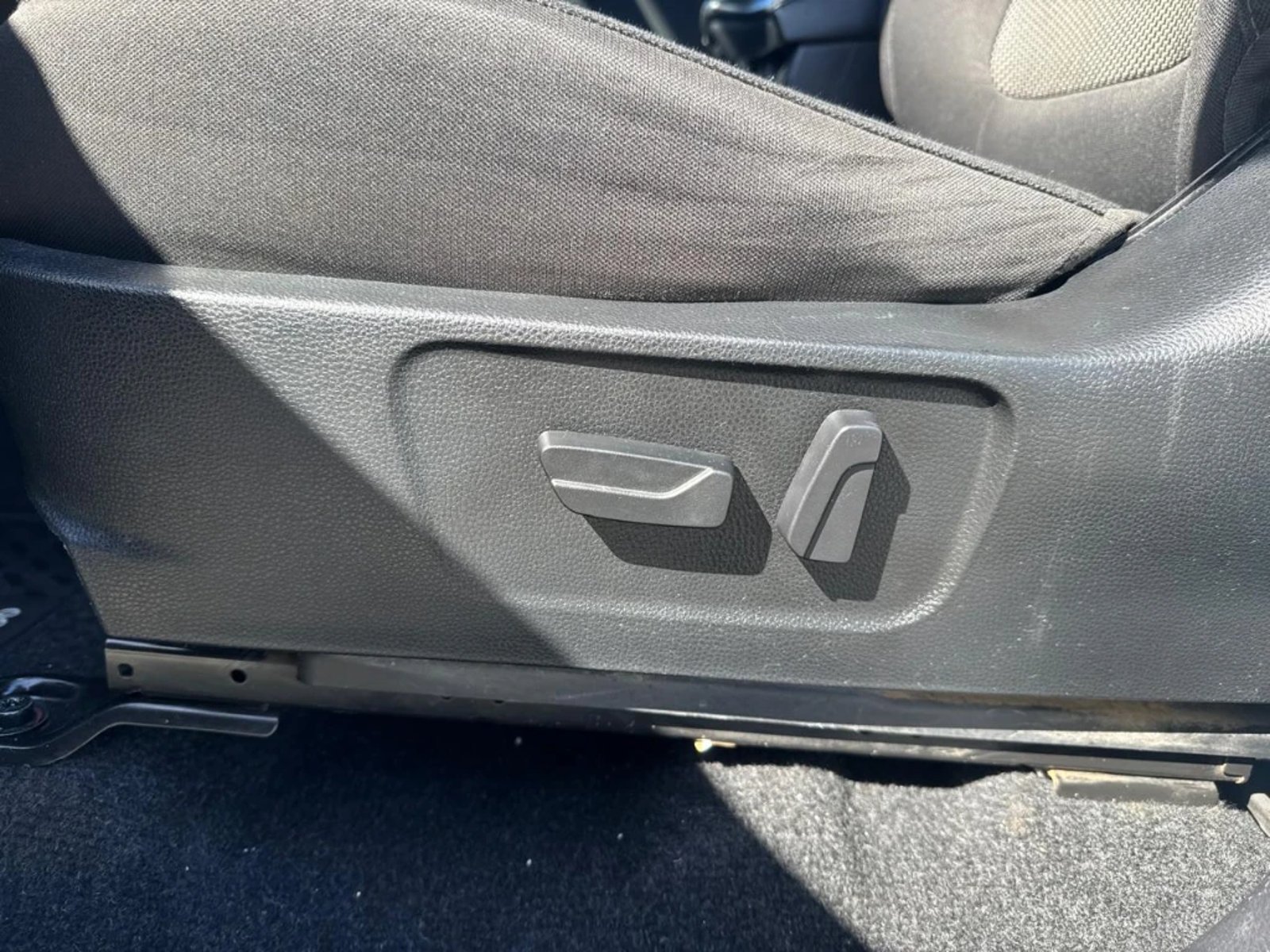MAZDA BT-50 2022 - Imagen 14 de 20