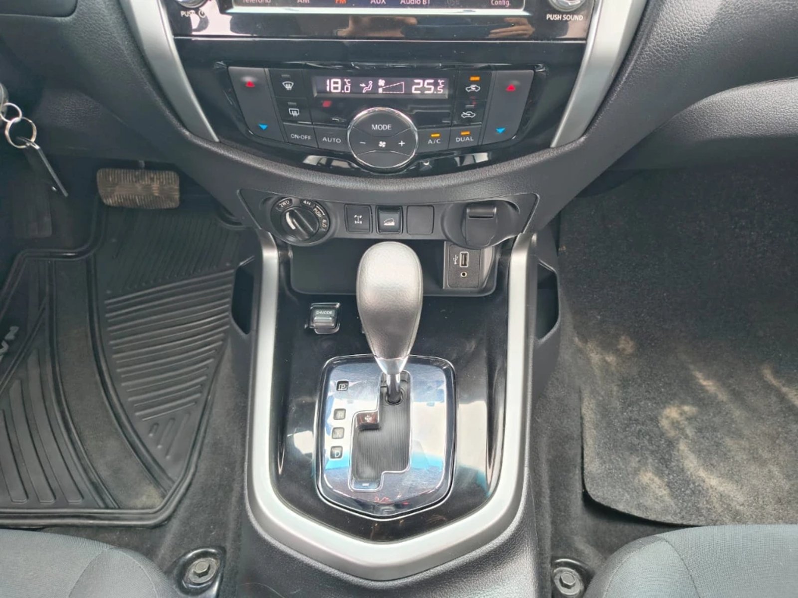 Nissan Navara 2023 - Imagen 20 de 20