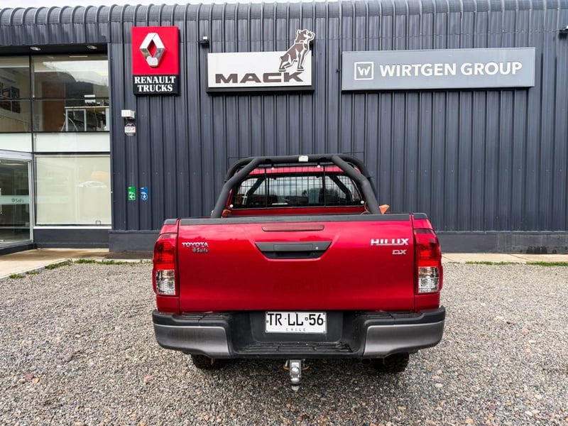 Toyota Hilux 2024 - Imagen 6 de 20