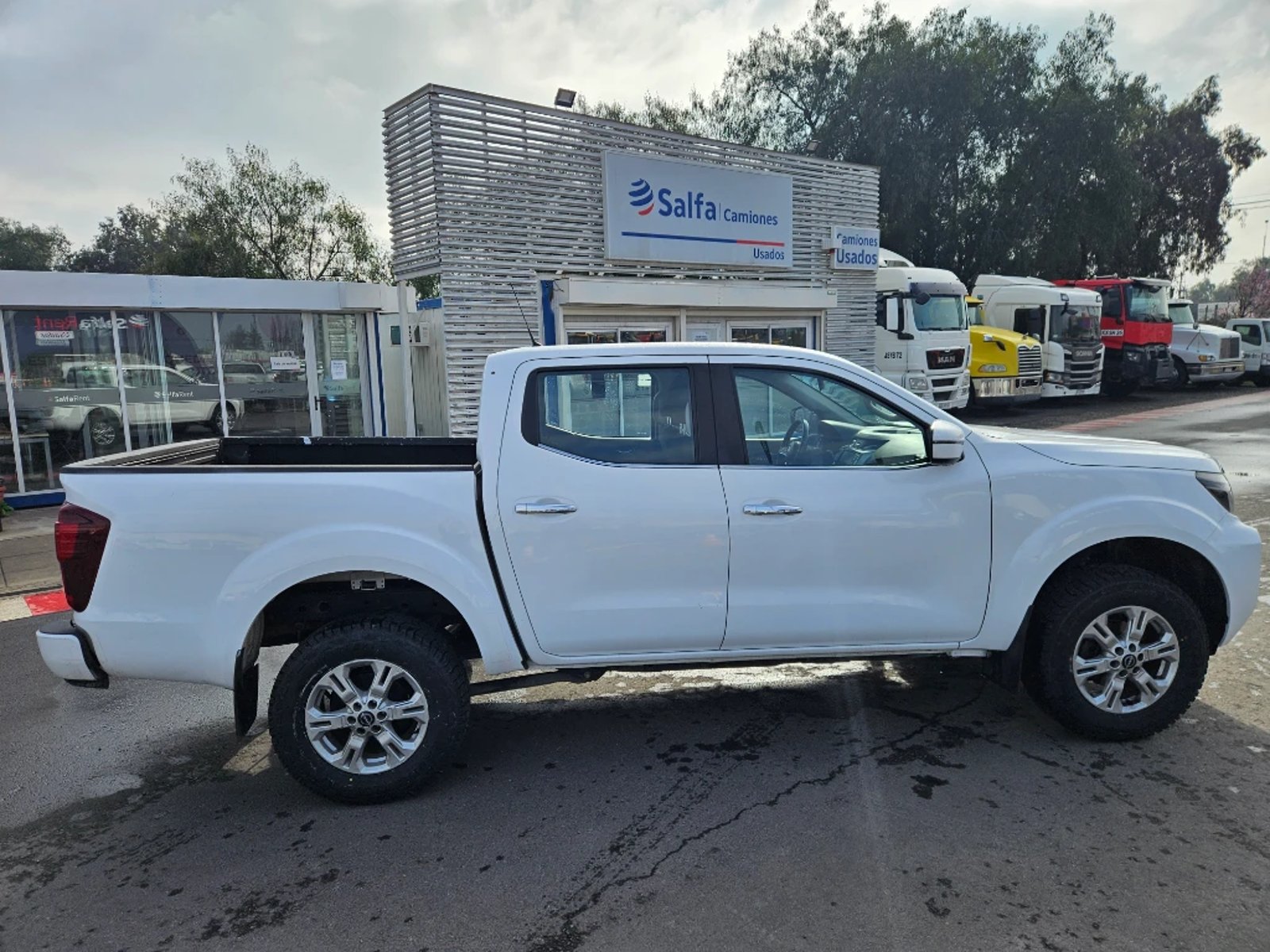 Nissan Navara 2023 - Foto 4 de 20