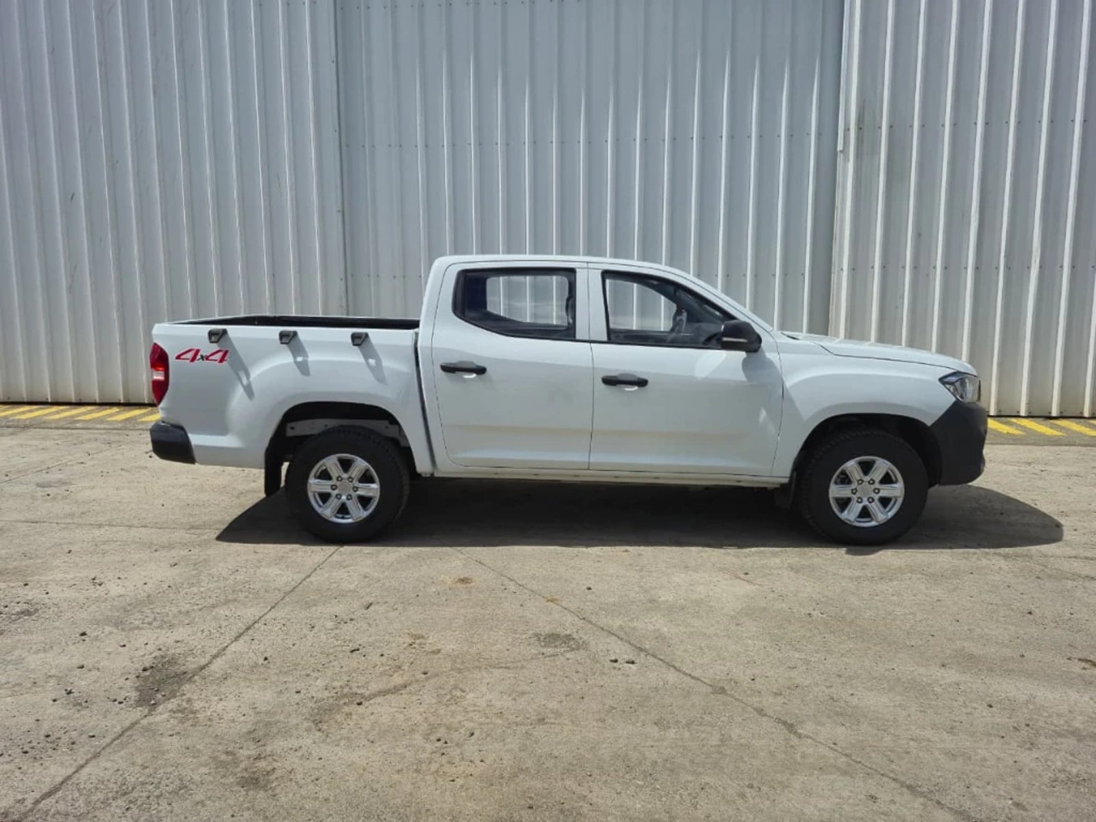 Maxus T60 2023 - Foto 4 de 20