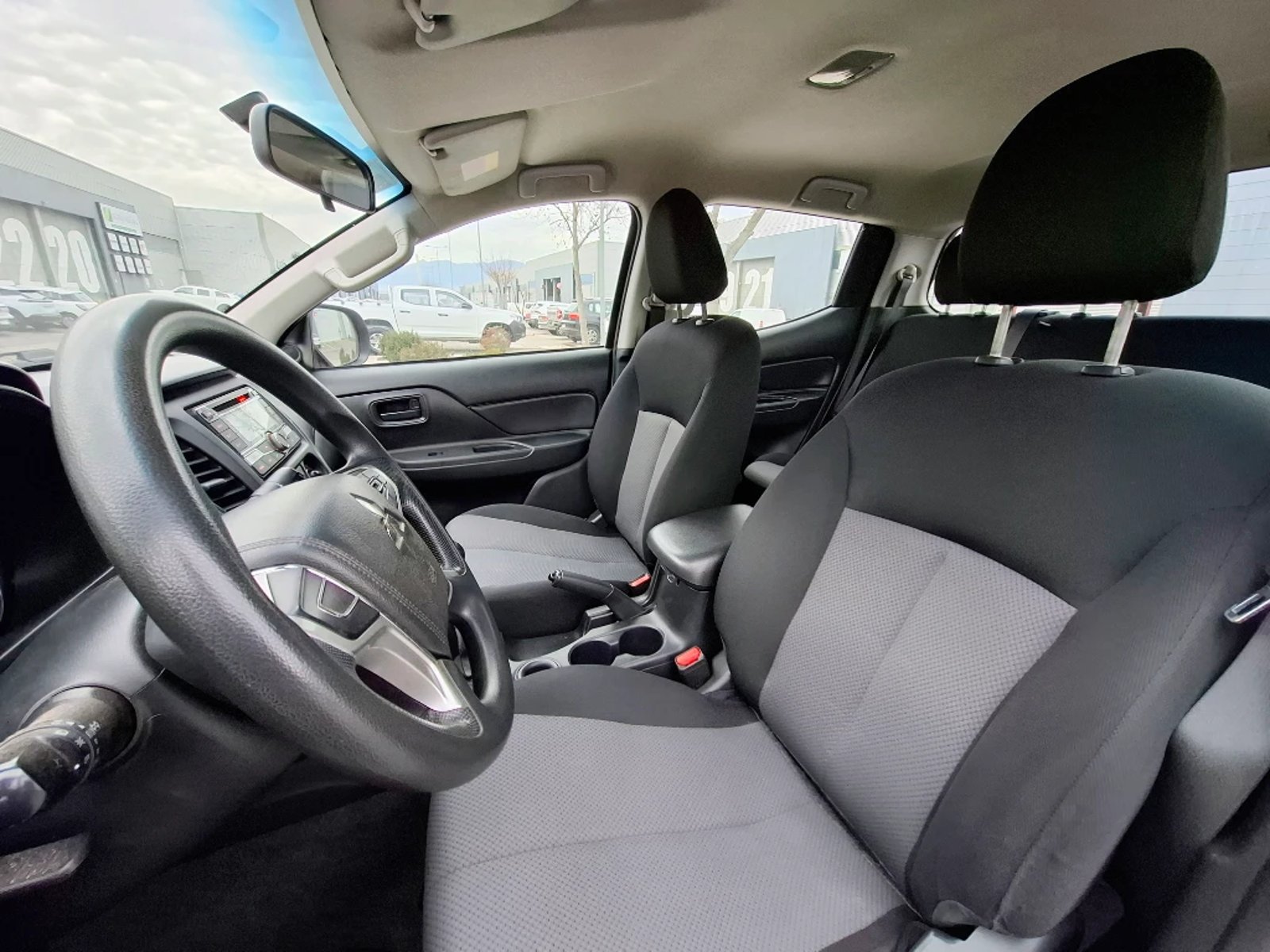 Mitsubishi L200 2022 - Imagen 11 de 20