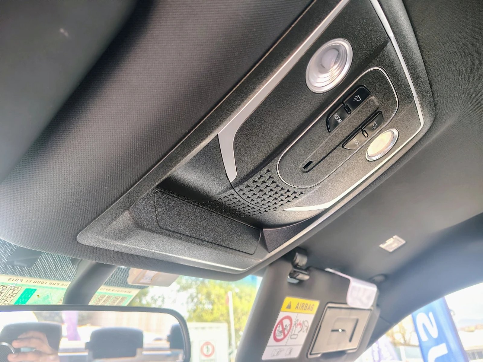 SSANGYONG GRAND MUSSO 2023 - Imagen 19 de 20