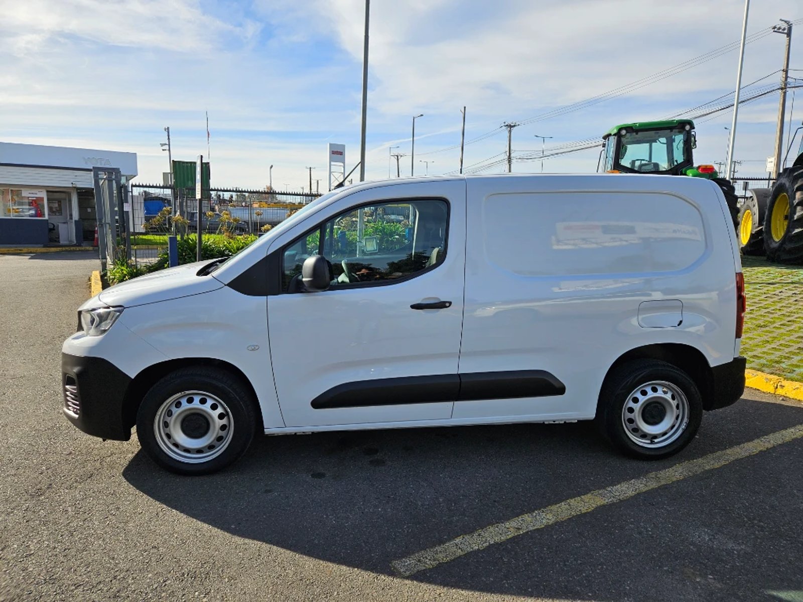 PEUGEOT PARTNER 2024 - Imagen 8 de 20