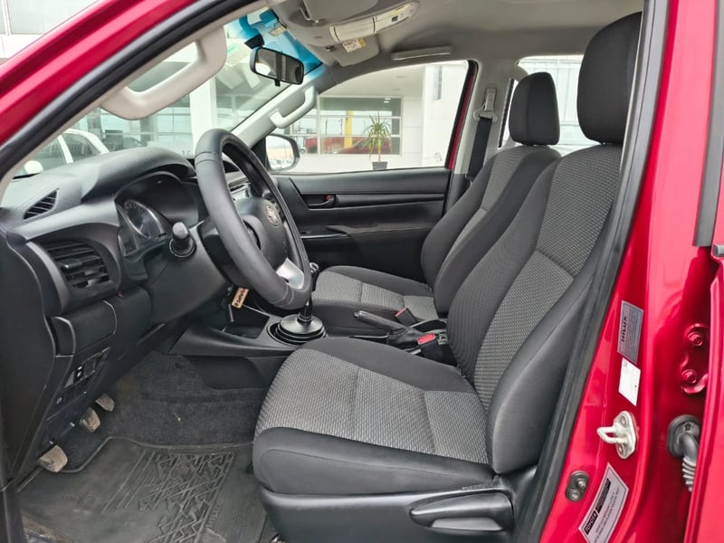 Toyota Hilux 2023 - Imagen 15 de 20