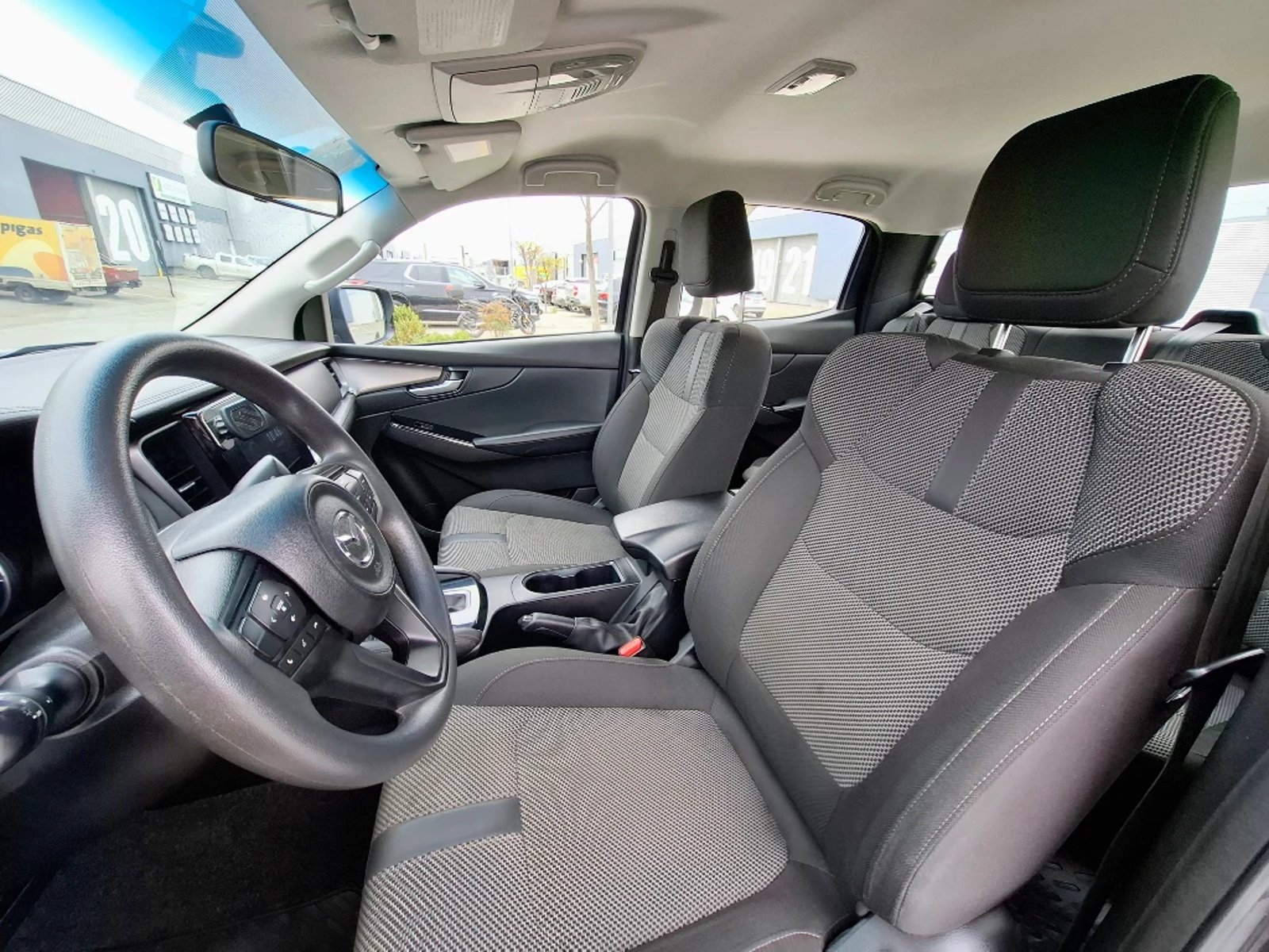 Mazda Bt-50 2024 - Imagen 11 de 20