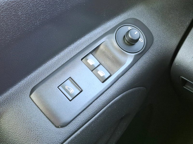 Peugeot Partner 2021 - Imagen 12 de 20