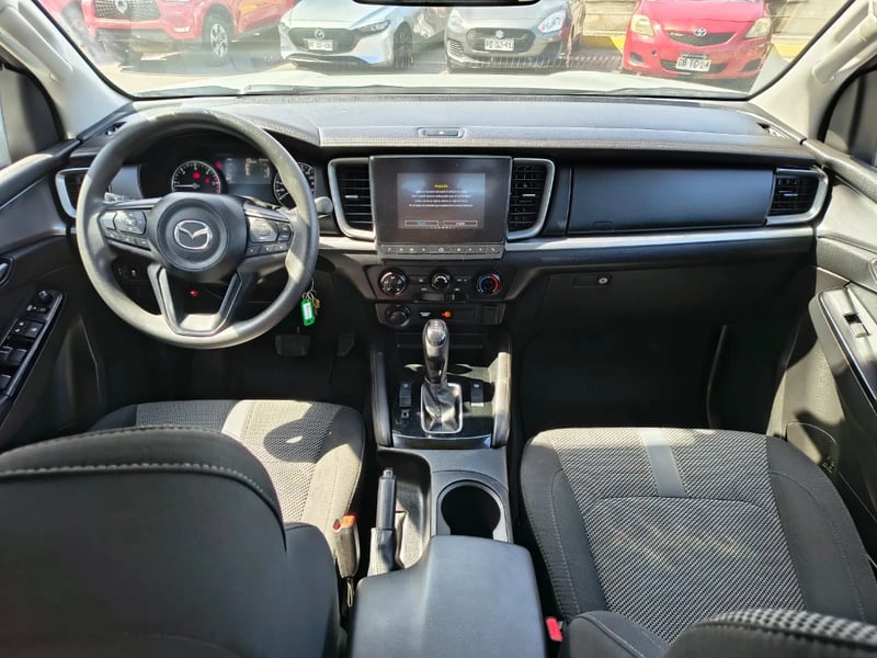 Mazda Bt-50 2024 - Imagen 12 de 20