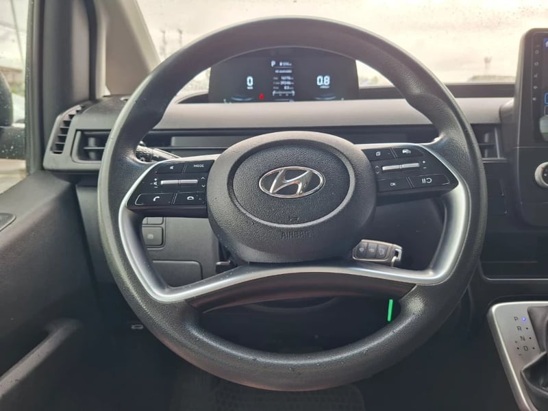 Hyundai Staria 2024 - Imagen 15 de 20