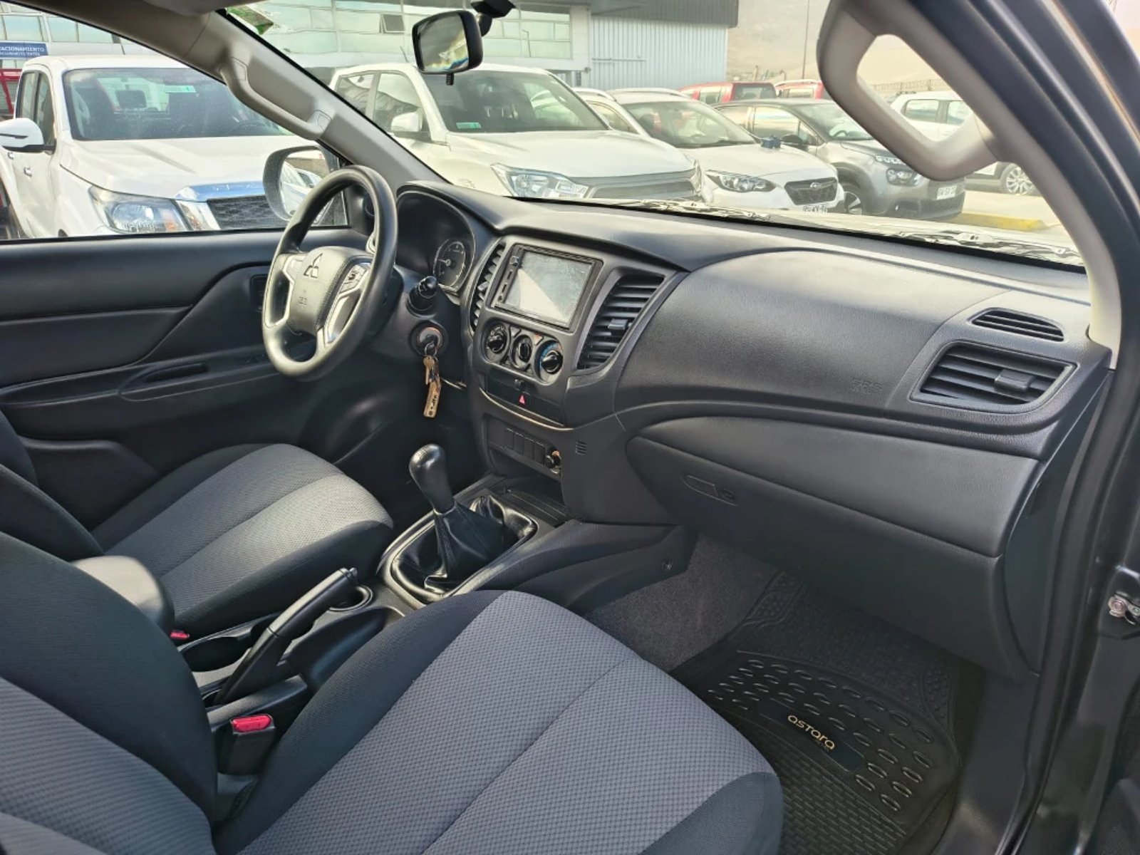 Mitsubishi L200 2023 - Imagen 14 de 20