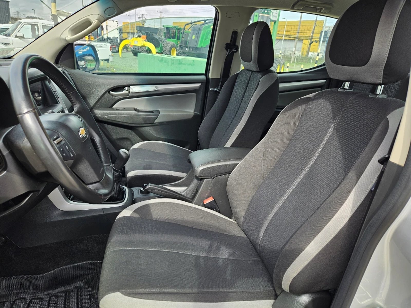 CHEVROLET COLORADO 2023 - Imagen 17 de 20