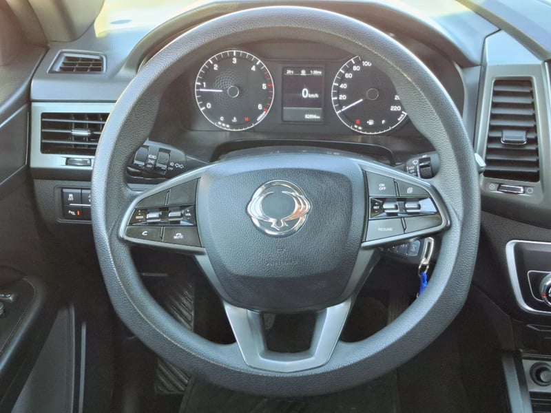 SsangYong Grand musso 2023 - Imagen 13 de 20