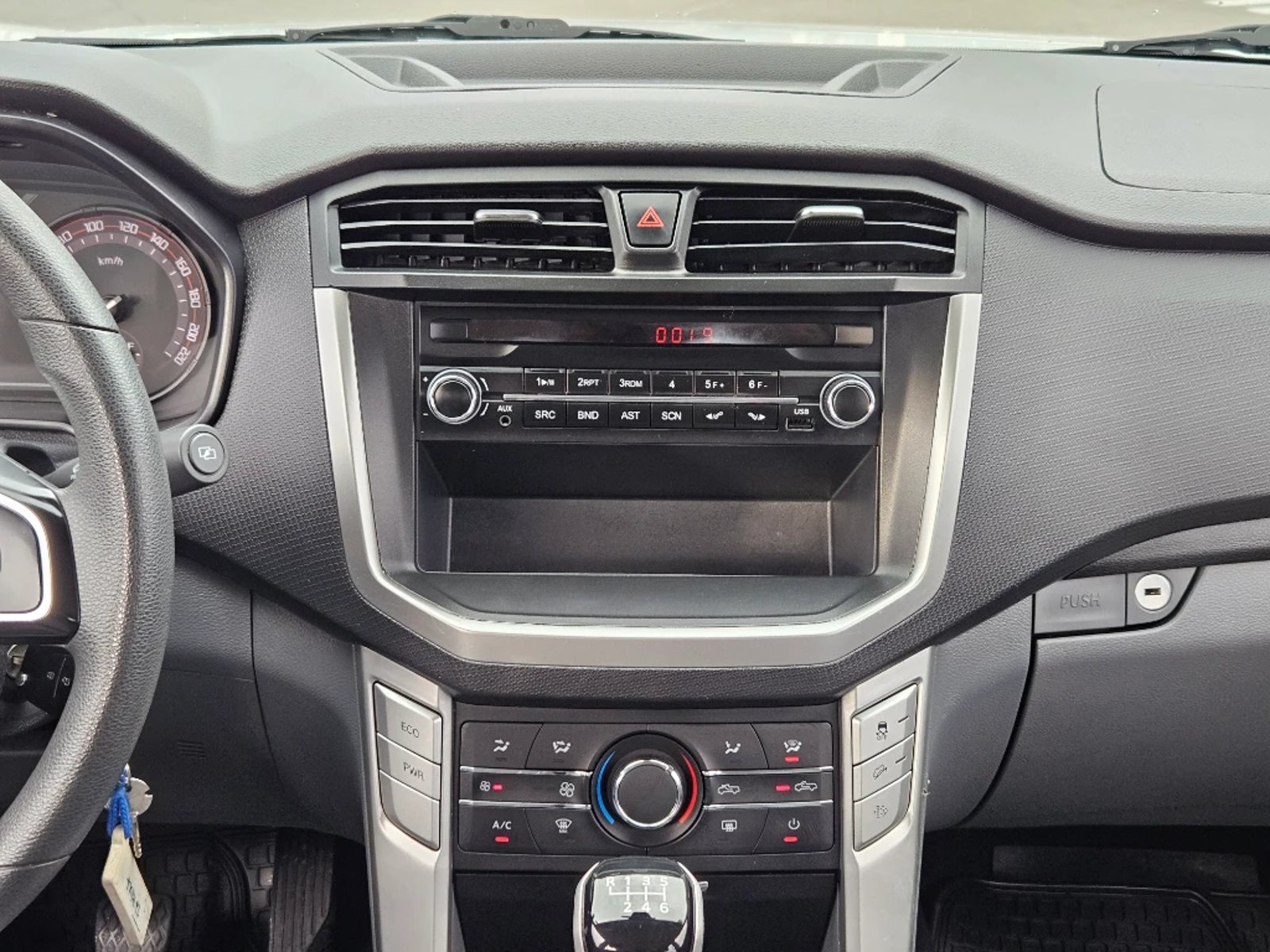 MAXUS T60 2024 - Imagen 17 de 20