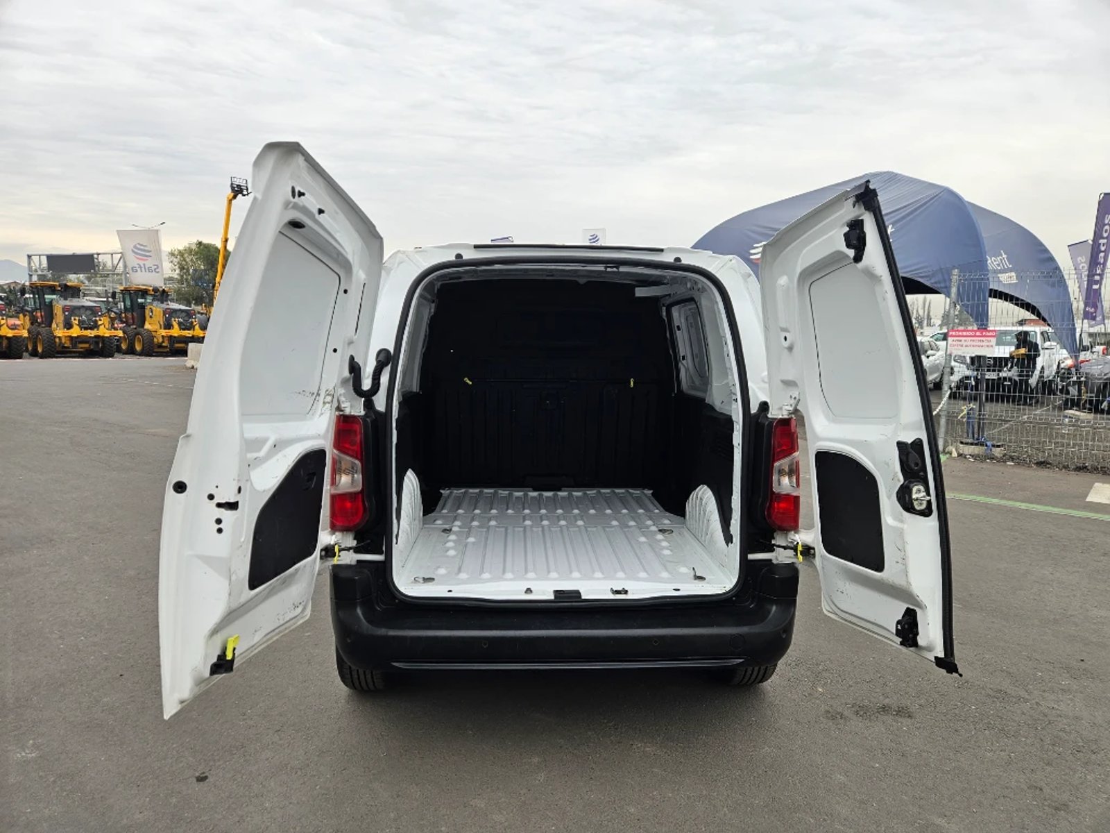 Citroën Berlingo 2022 - Imagen 14 de 20
