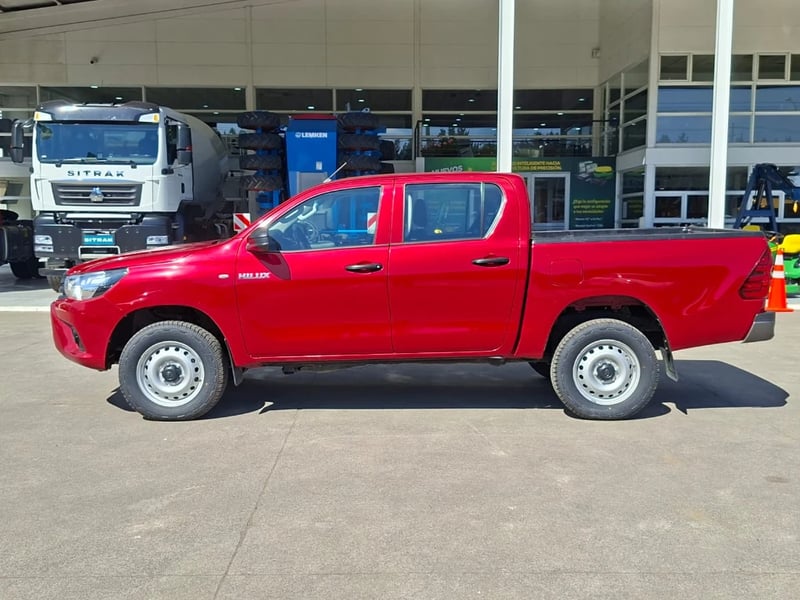 Toyota Hilux 2024 - Imagen 8 de 20