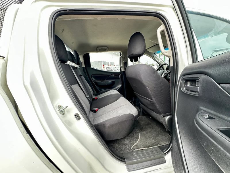 Mitsubishi L200 2023 - Imagen 12 de 20