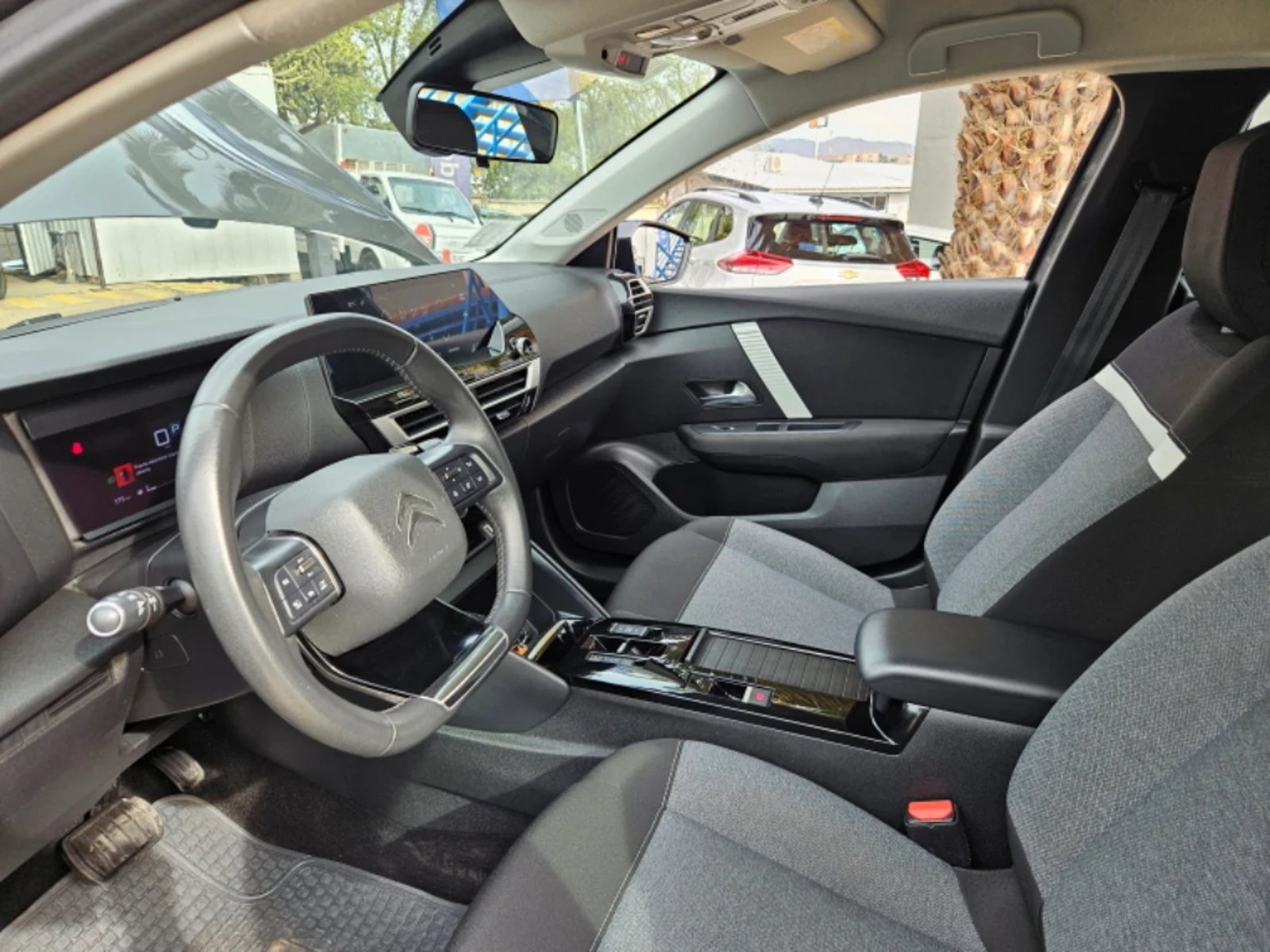 Citroën C4 2023 - Imagen 16 de 20
