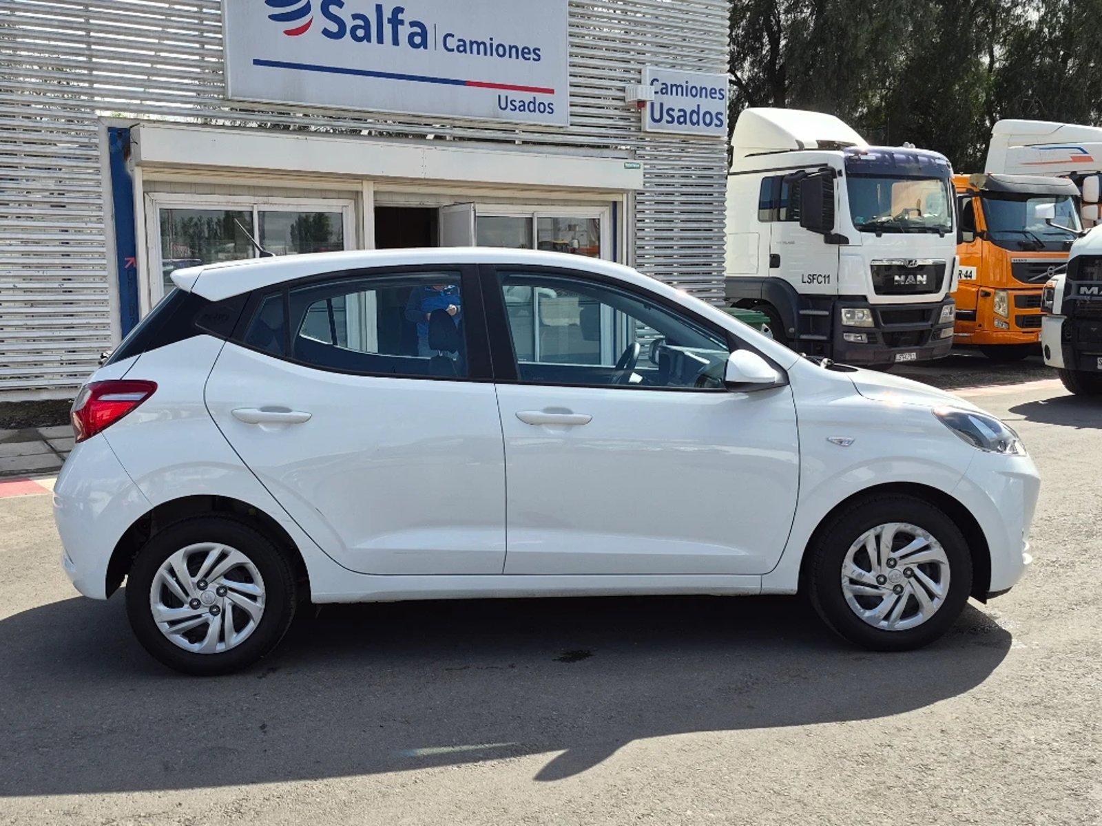 Hyundai Grand i10 2023 - Foto 4 de 20
