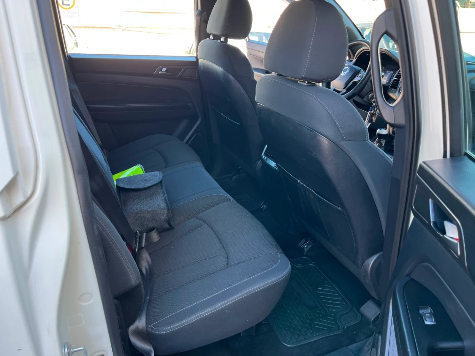 SsangYong Grand musso 2023 - Imagen 12 de 20