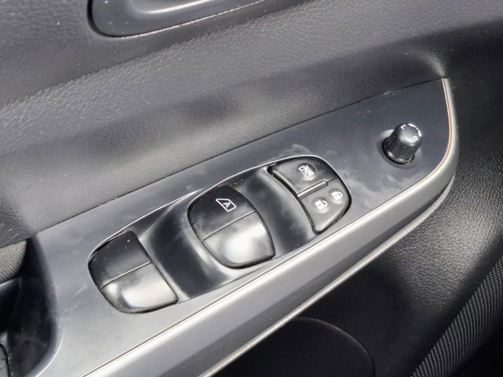 NISSAN NAVARA 2022 - Imagen 12 de 20