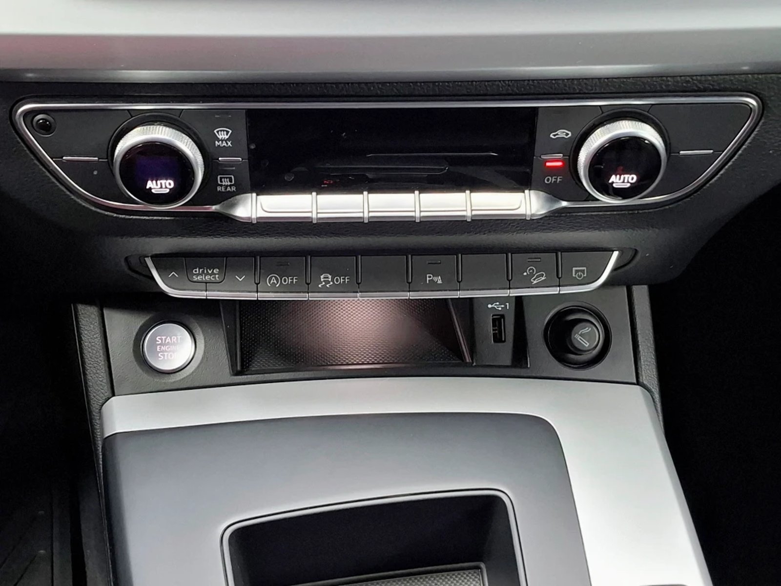 Audi Q5 2024 - Imagen 19 de 20