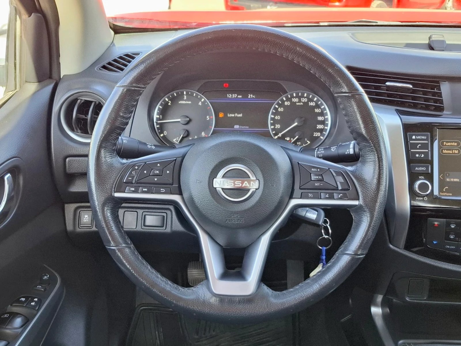 NISSAN NAVARA 2023 - Imagen 13 de 20
