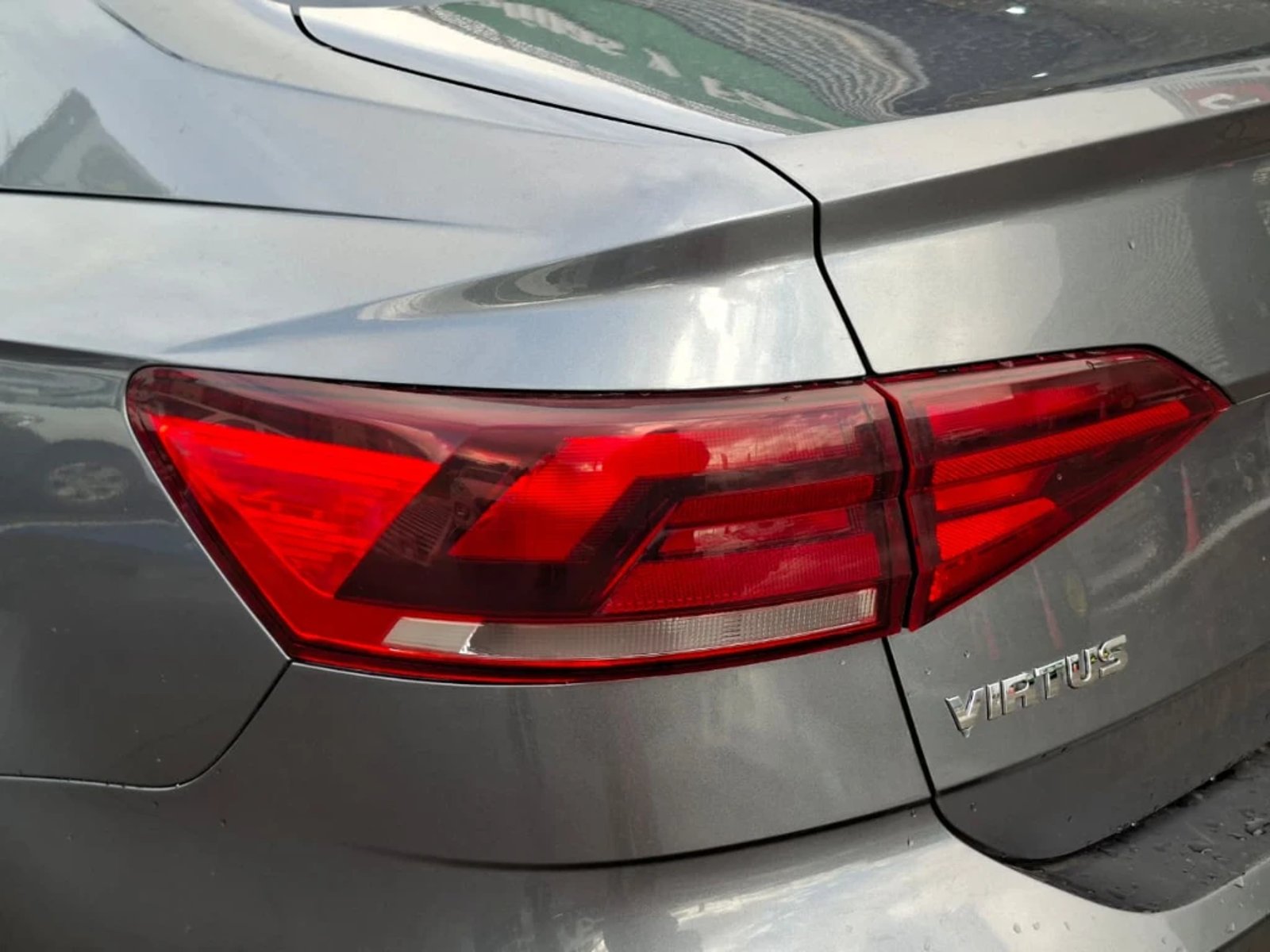 VOLKSWAGEN VIRTUS 2023 - Imagen 10 de 20