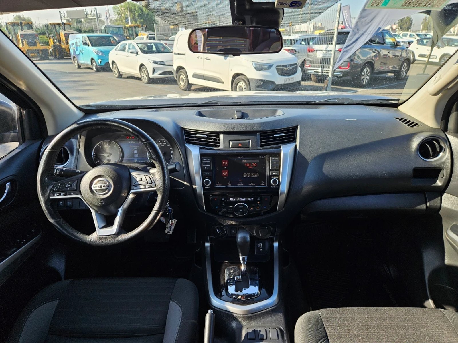 NISSAN NAVARA 2023 - Imagen 14 de 20