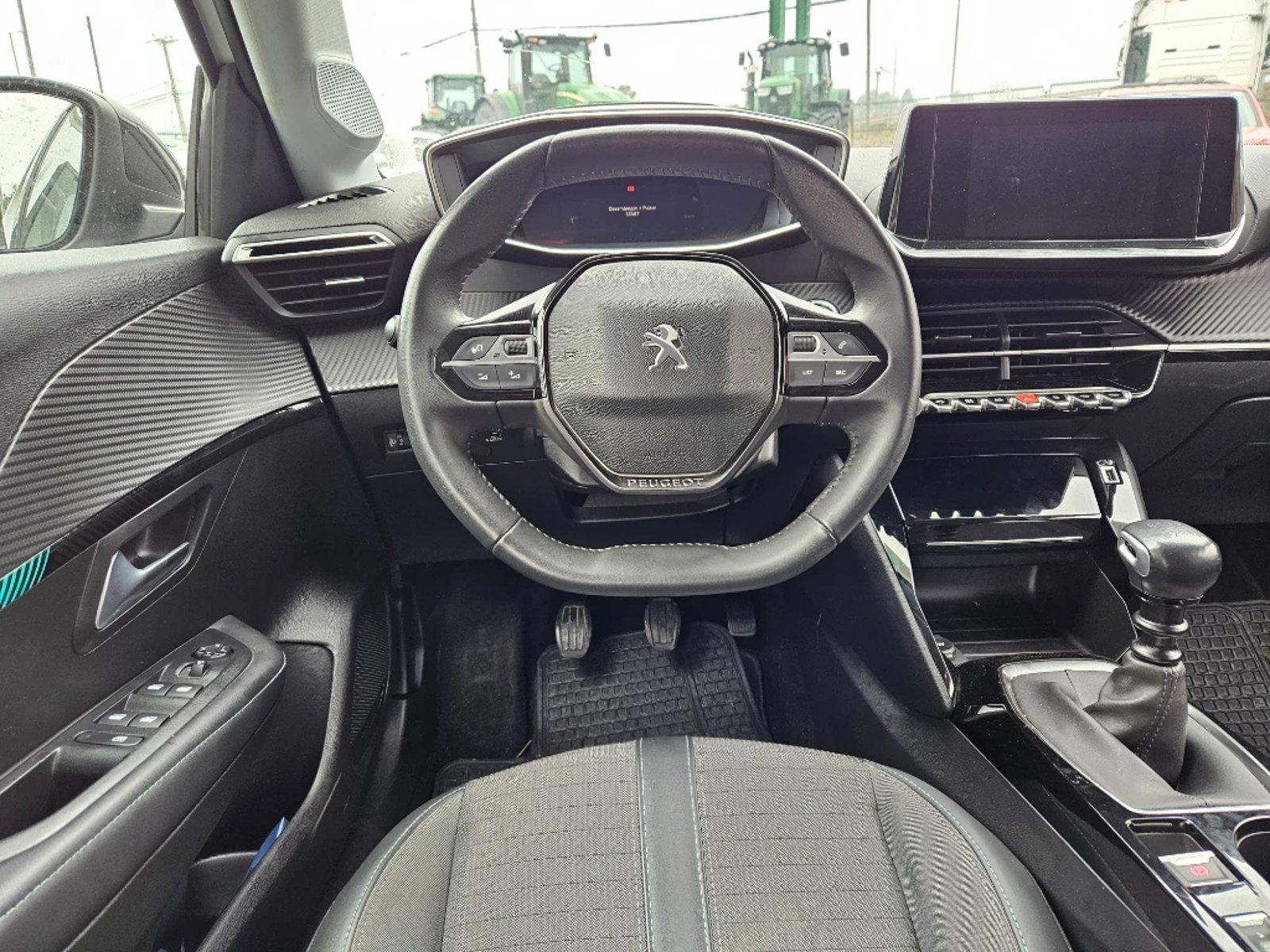 PEUGEOT 208 2023 - Imagen 12 de 20