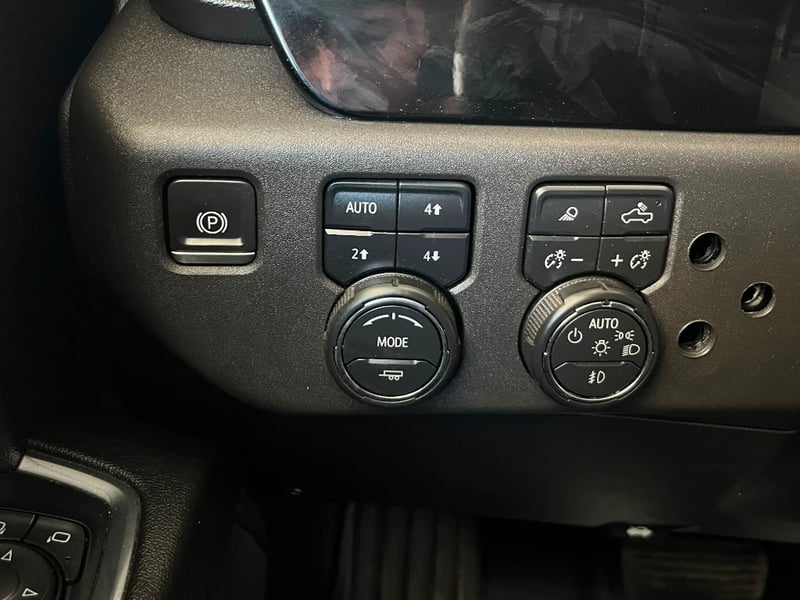 Chevrolet Silverado 2024 - Imagen 15 de 20