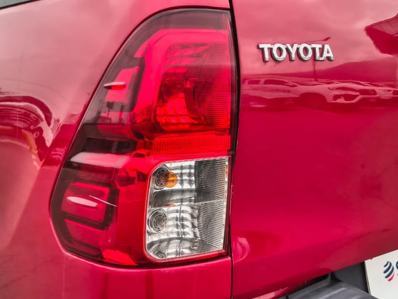 Toyota Hilux 2024 - Imagen 11 de 20