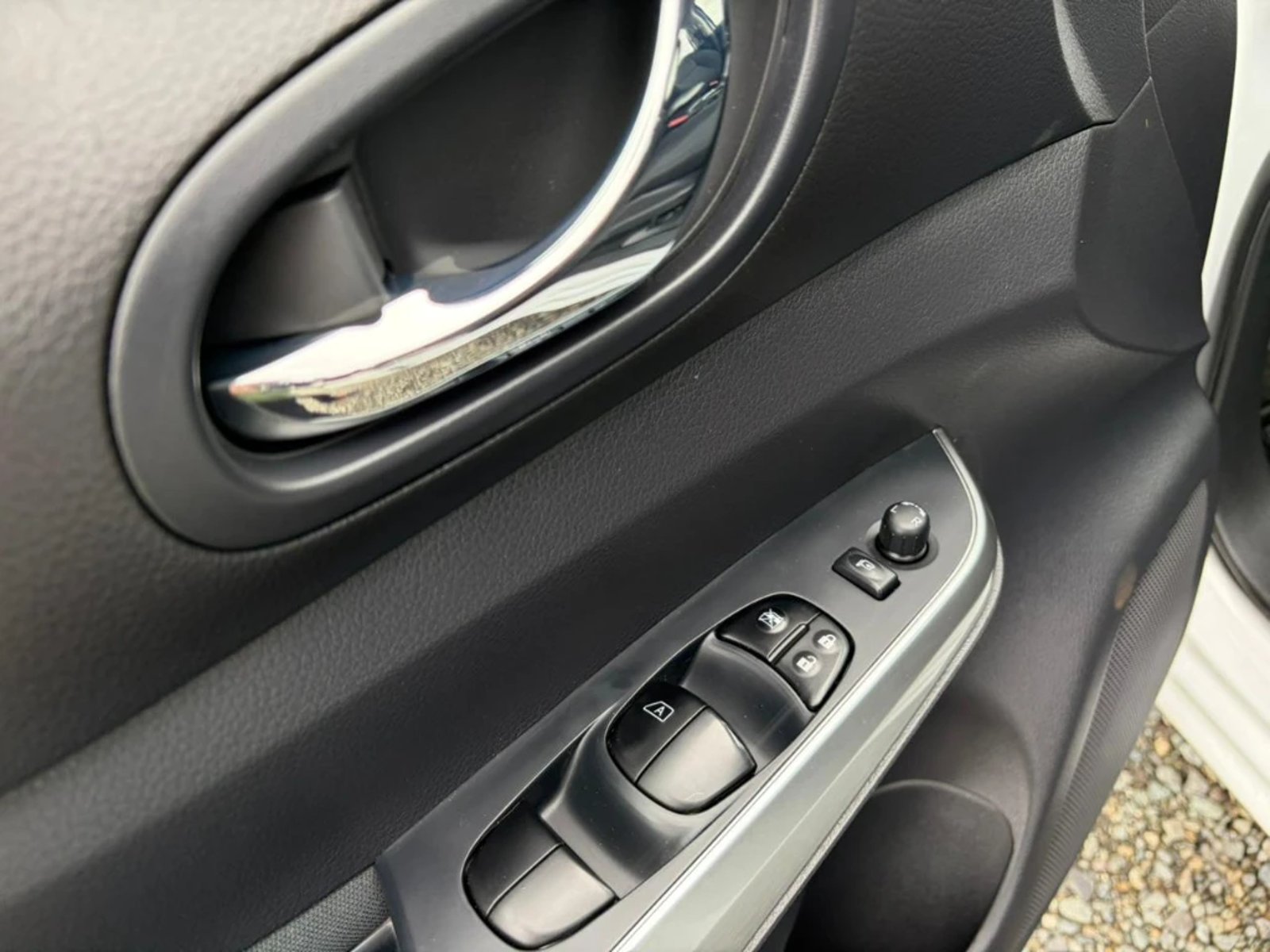 Nissan Navara 2023 - Imagen 15 de 20