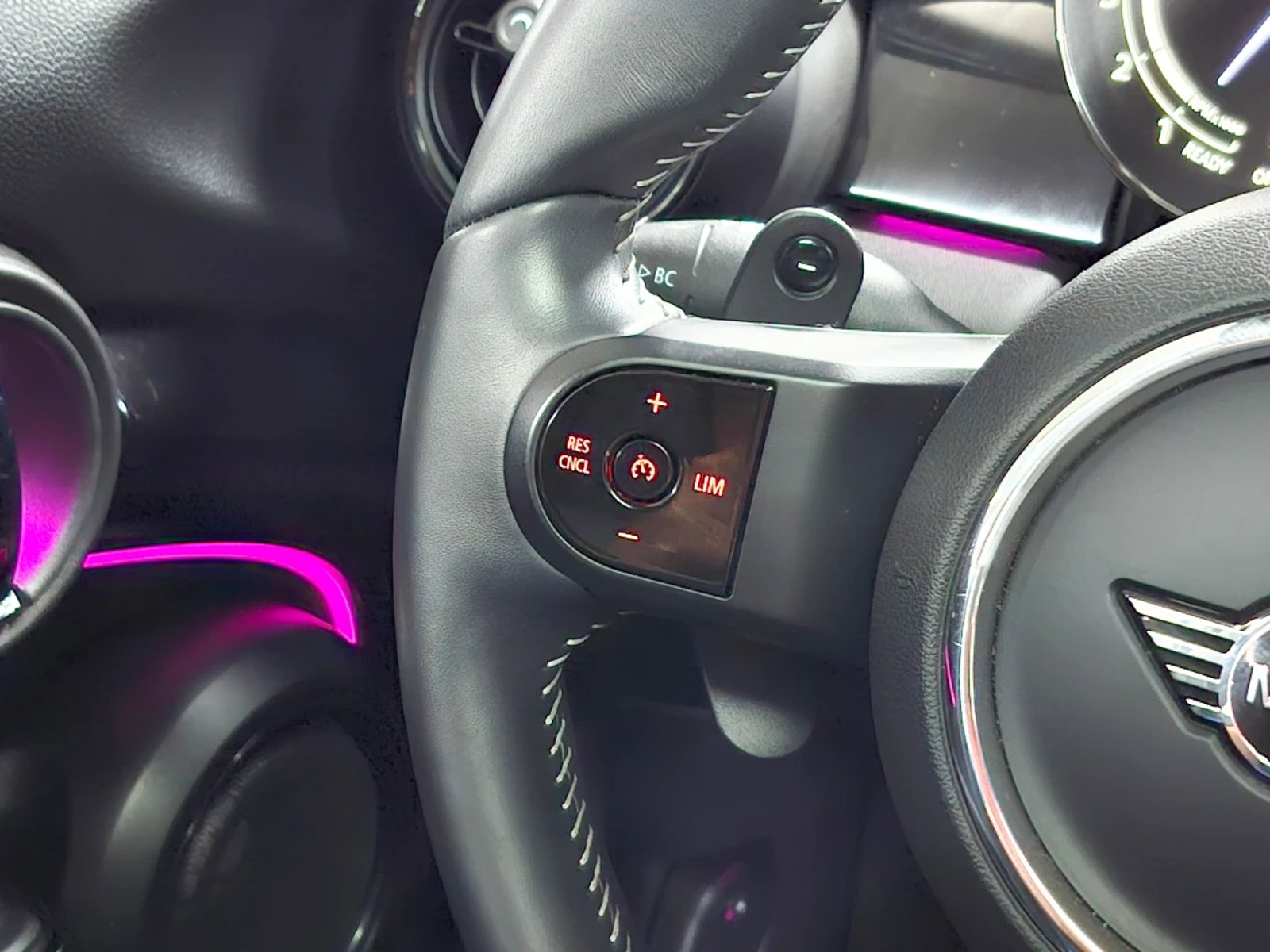 MINI COOPER 2024 - Imagen 15 de 20