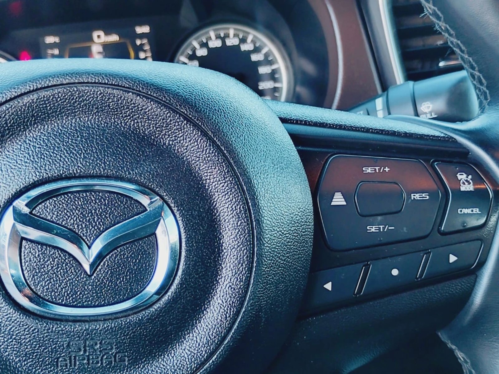 MAZDA BT-50 2023 - Imagen 20 de 20