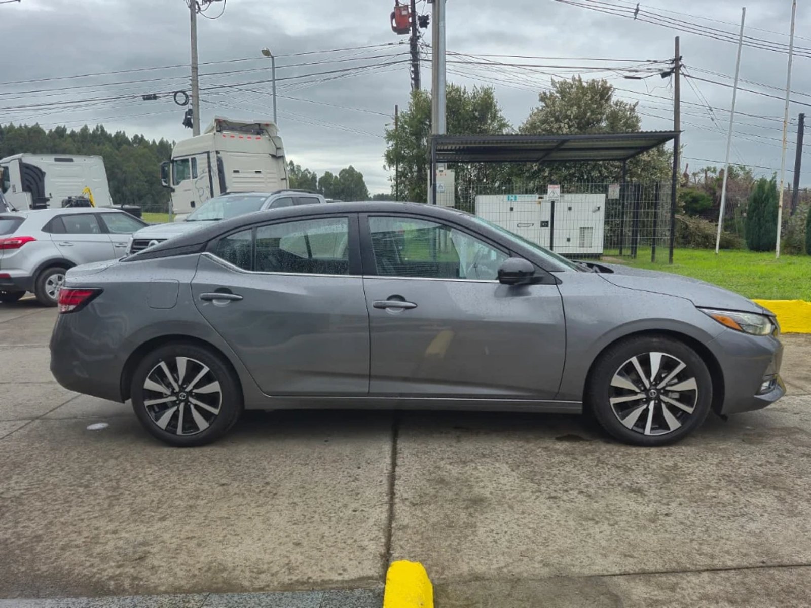 NISSAN SENTRA 2023 - Imagen 4 de 20