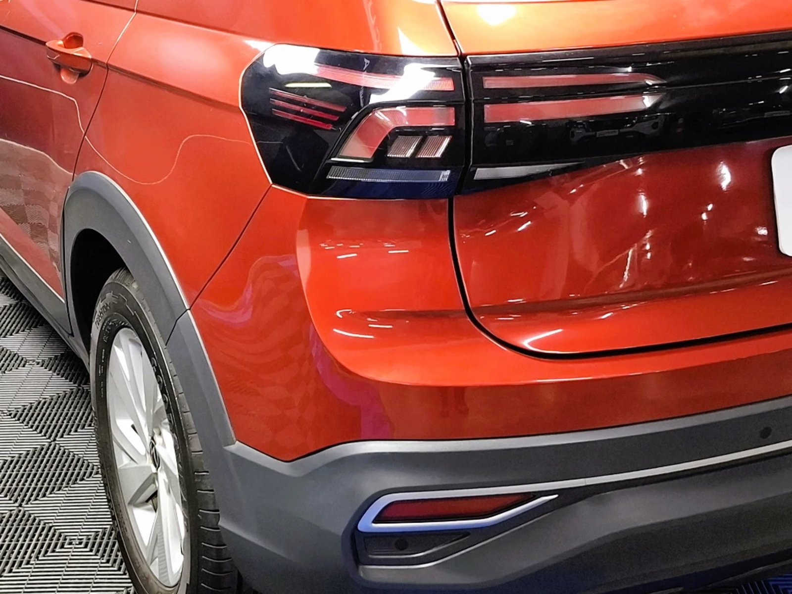 VOLKSWAGEN NIVUS 2024 - Imagen 10 de 20