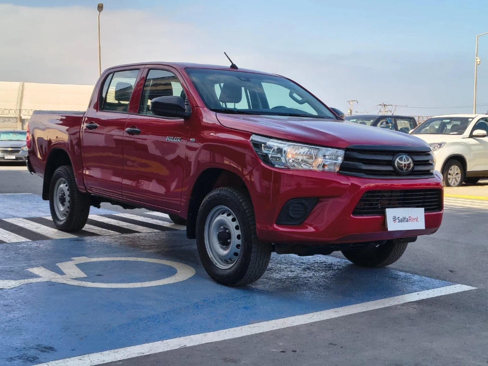 Toyota Hilux 2023 - Foto 3 de 20