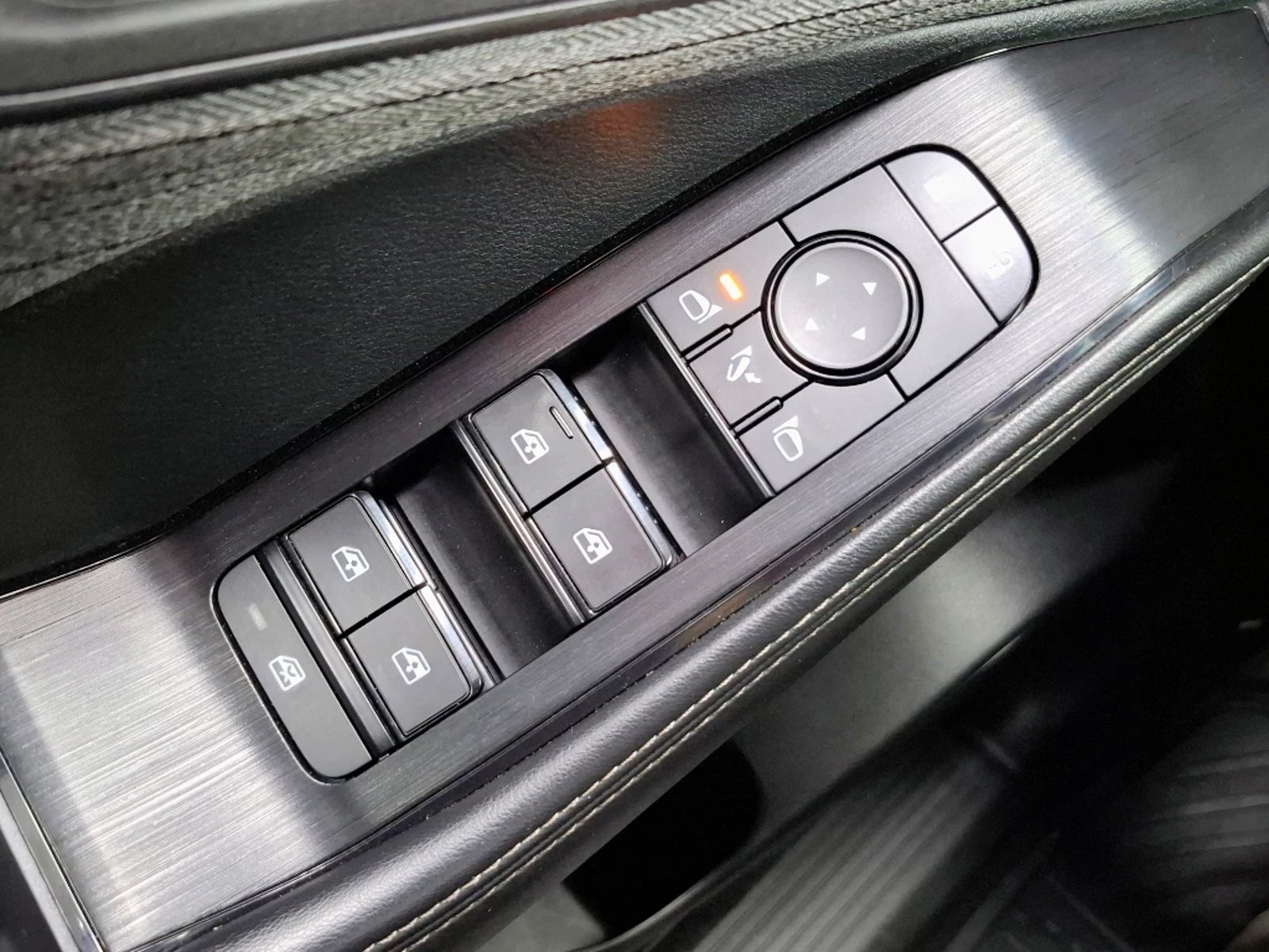 NISSAN X-TRAIL 2023 - Imagen 12 de 20